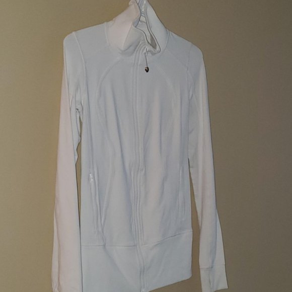 lululemon athletica Sweaters - Never worn white Lululemon in stride jacket!
